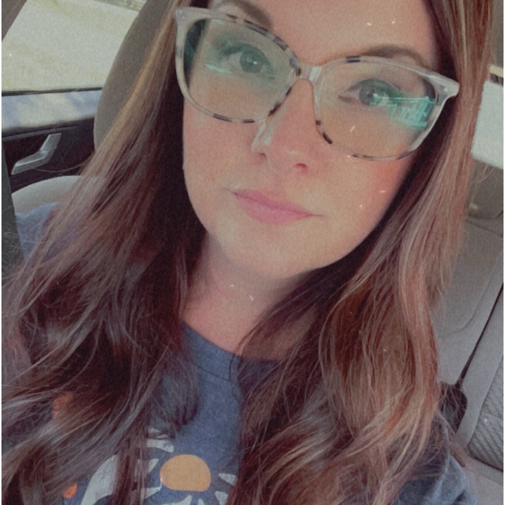Meet your Posher, Leann